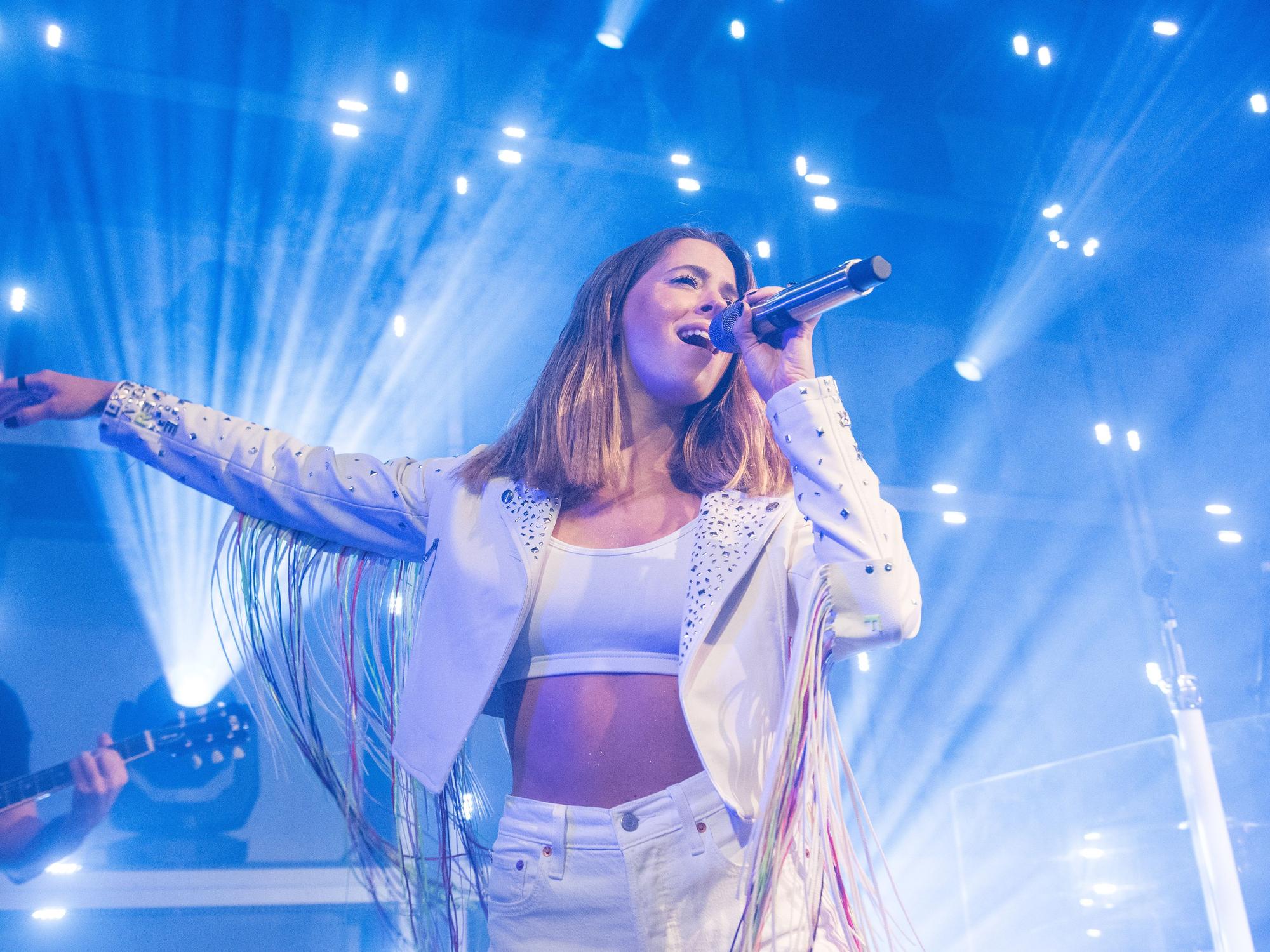 Vanessa Mai, Sängerin, tritt im Gruenspan im Rahmen ihrer Teaser Show-Tour für ihr neues Album "Für immer" auf. Mai tritt in der von St. Raab erfundenen ESC-Ersatzshow «Free European Song Contest» an.