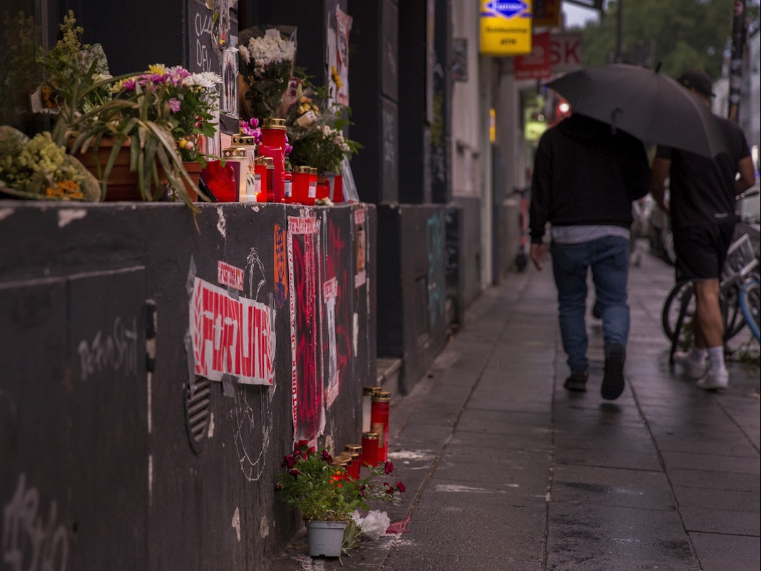 Gedenkstätte für getöteten Joel auf der Zülpicher Straße in Köln