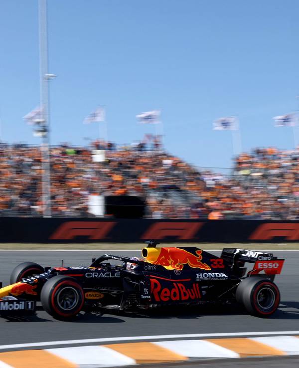 Red Bull's Dutch driver Max Verstappen races at the Zandvoort circuit during the qualifying session of the Netherlands' Formula One Grand Prix in Zandvoort on September 4, 2021. (Photo by Kenzo Tribouillard / AFP)