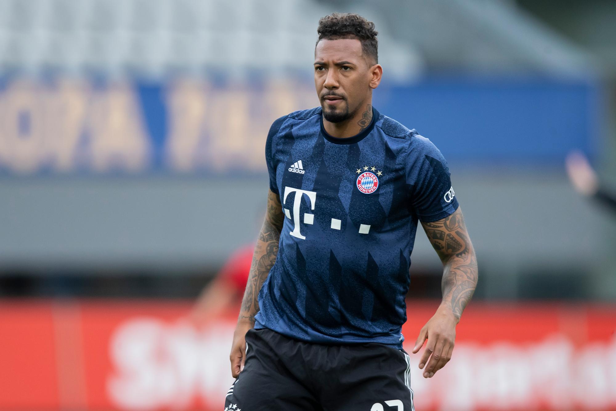 Bayern Münchens Jerome Boateng vor dem Spiel beim SC Freiburg