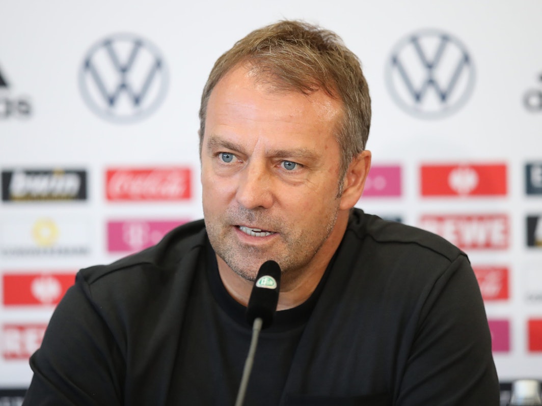 Pressekonferenz vor dem WM-Qualifikationsspiel gegen Armenien: Bundestrainer Hansi Flick spricht während einer Pressekonferenz vor dem Spiel.