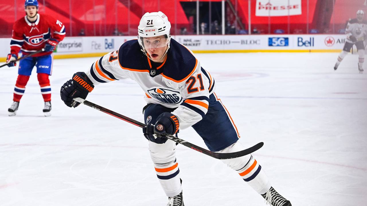 Dominik Kahun von Edmonton Oilers während des Spiels gegen die Montreal Canadiens.
