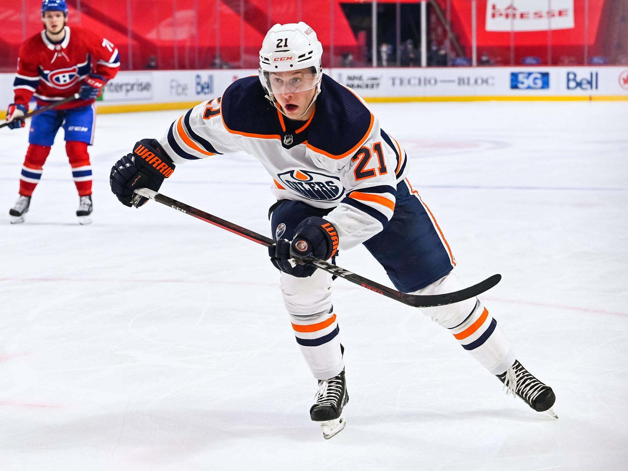 Dominik Kahun von Edmonton Oilers während des Spiels gegen die Montreal Canadiens.