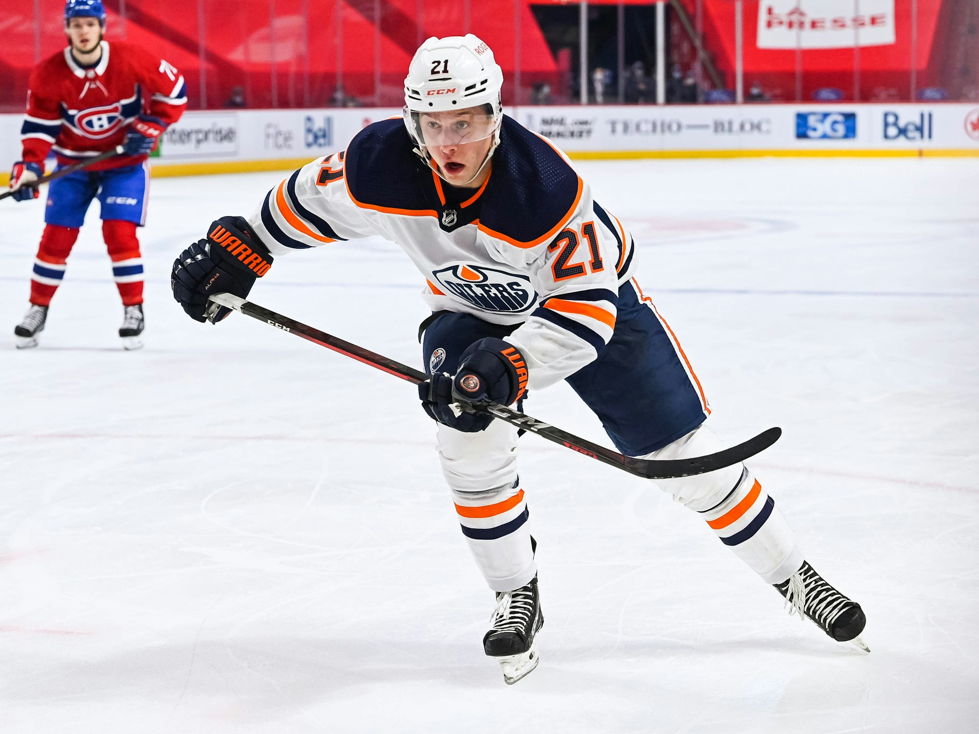 Dominik Kahun von Edmonton Oilers während des Spiels gegen die Montreal Canadiens.