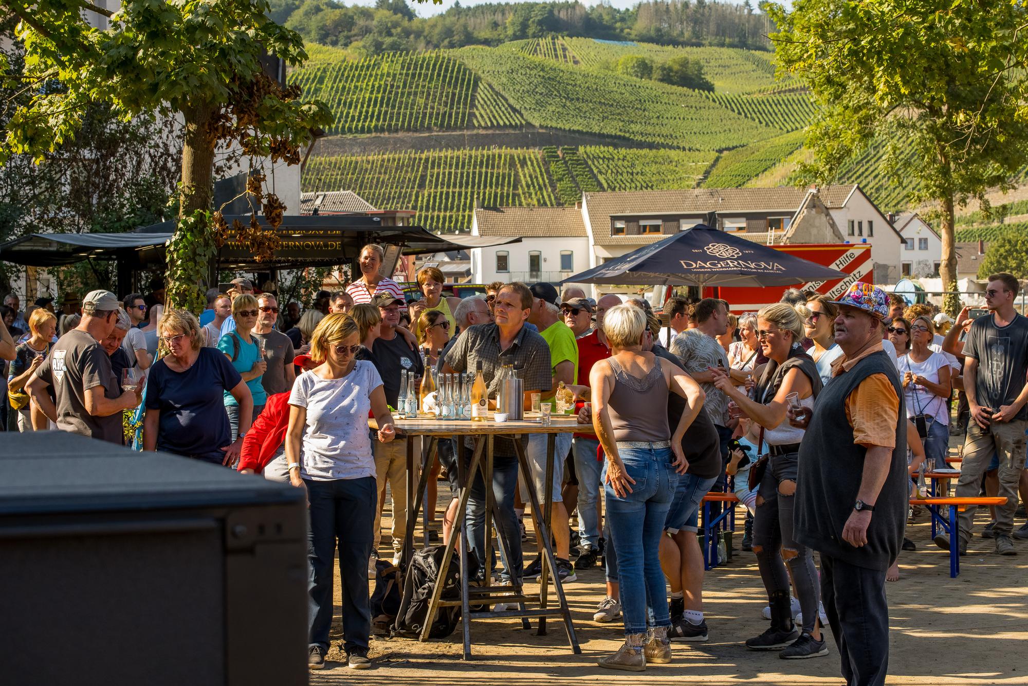 Das Publikum in Dernau am 5. September 2021.