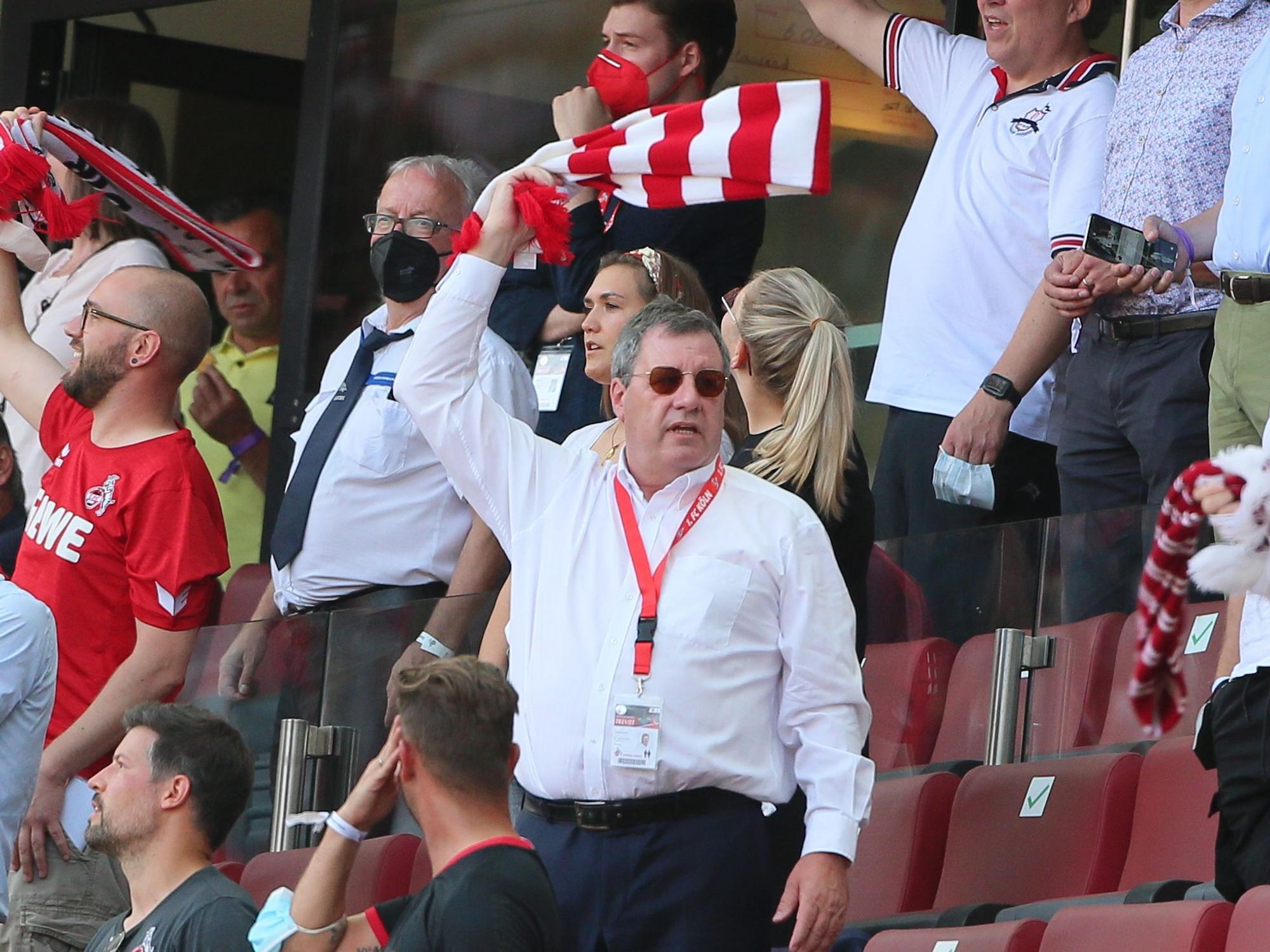 FC-Präsident Werner Wolf am 15. August 2021 beim Spiel des 1. FC Köln gegen Hertha BSC auf der Tribüne im Rhein-Energie-Stadion