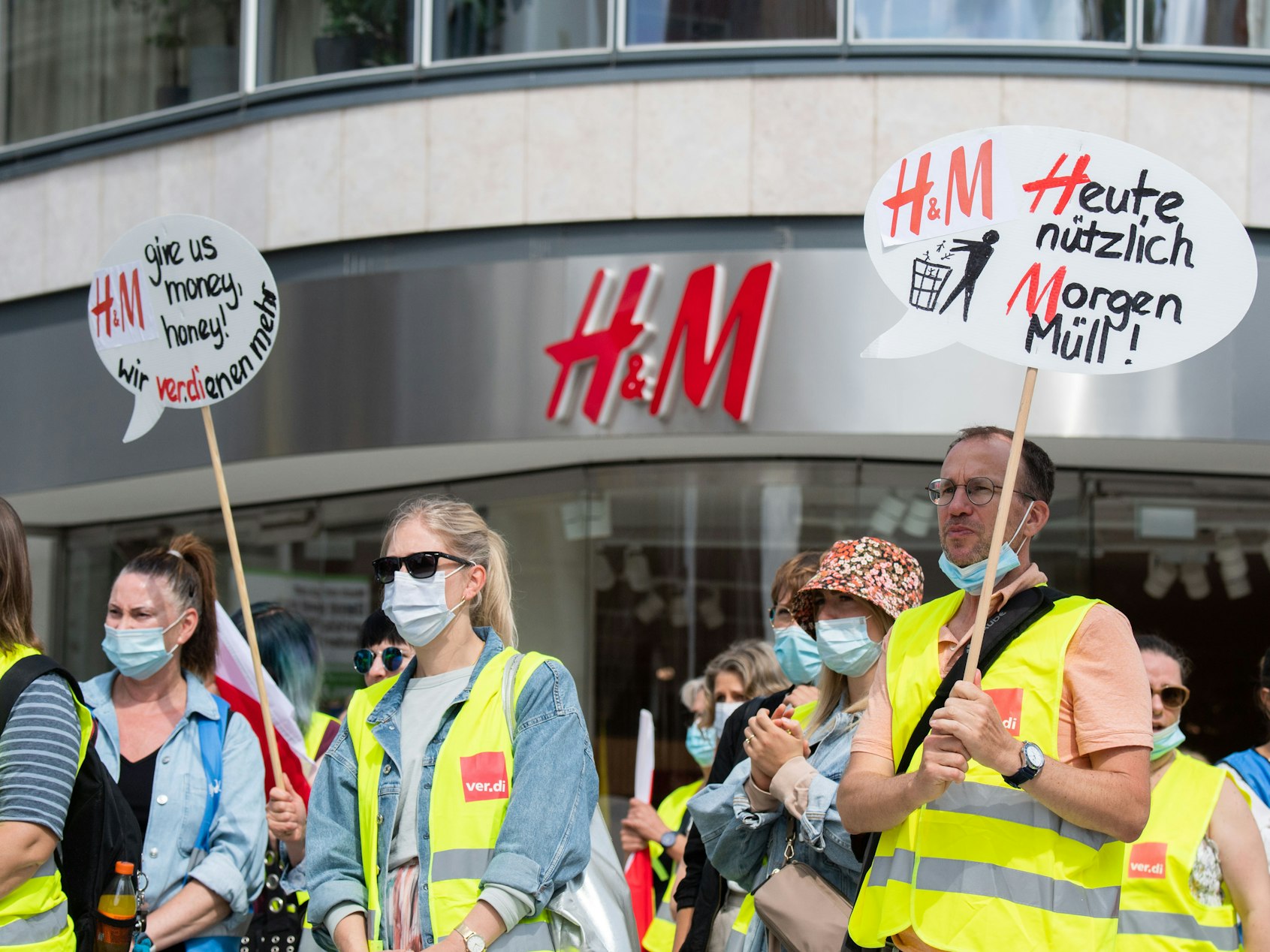 Erneut soll im Einzelhandel in NRW die Arbeit niedergelegt werden (hier ein Foto vom 23. Juli 2021 in Hannover).