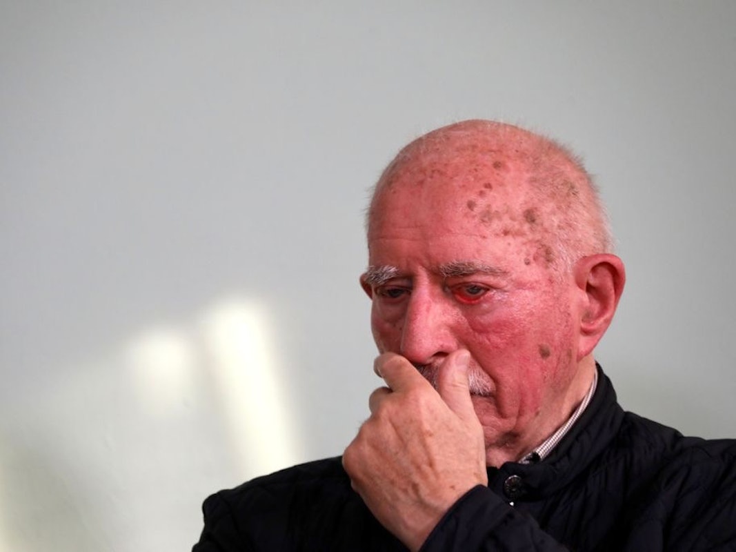 Werner Hansch bricht bei Loss mer Schwade in Tränen aus.