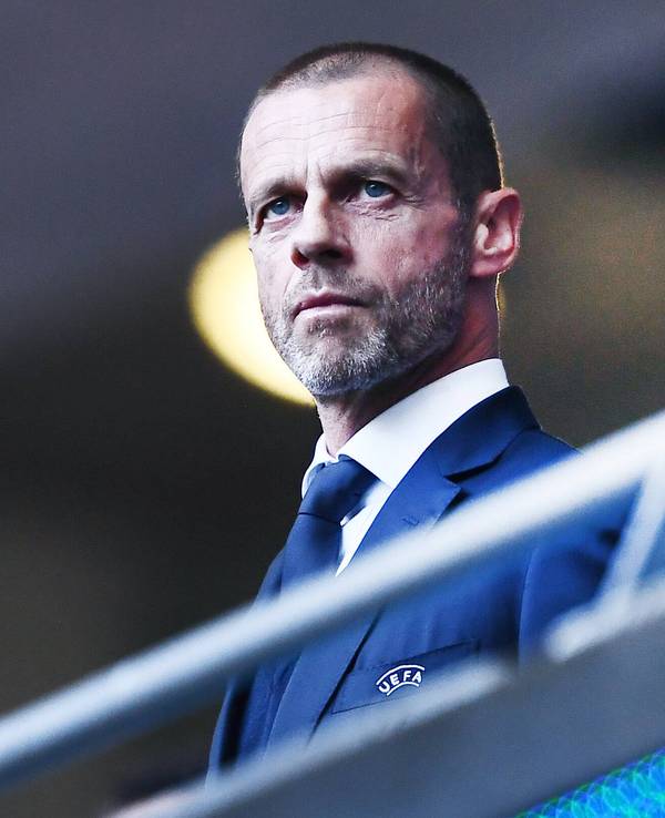 UEFA-Boss Aleksander Ceferin auf der Tribüne