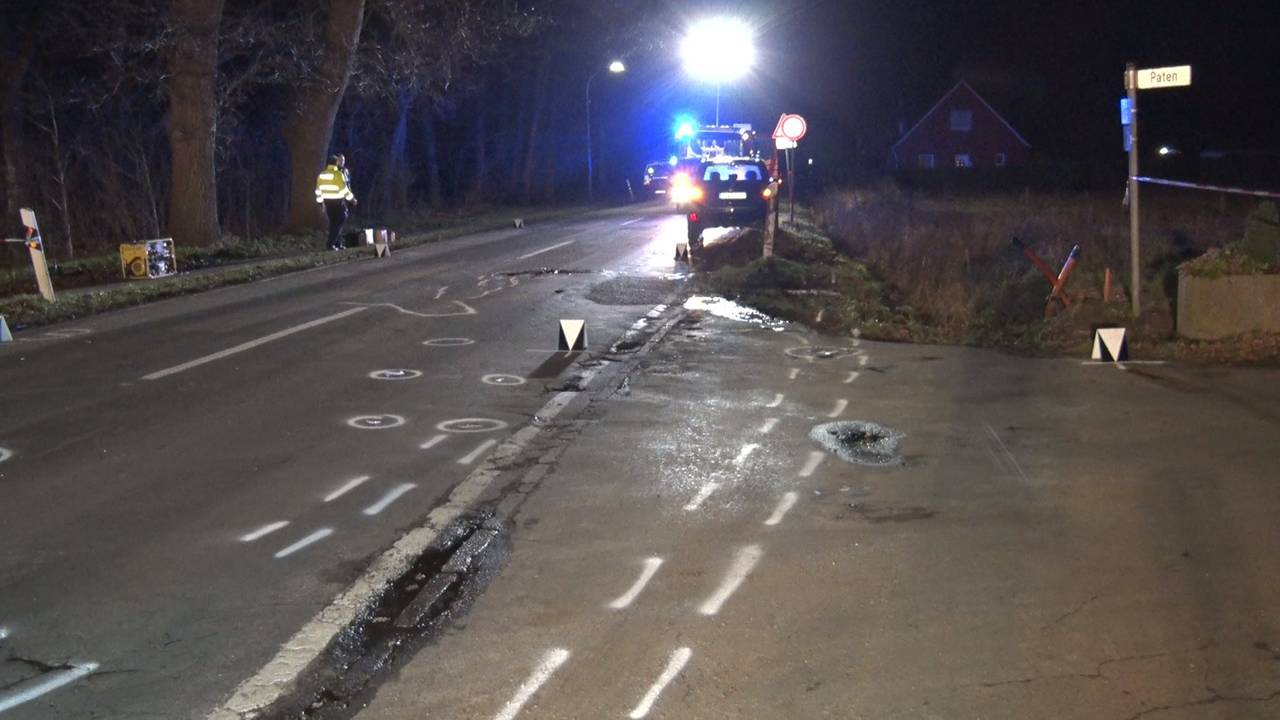 Die Unfallstelle in Lähden (Niedersachsen), an der am Februar 2020 ein 59 Jahre alter Fußgänger von einem Auto angefahren und tödlich verletzt wurde.