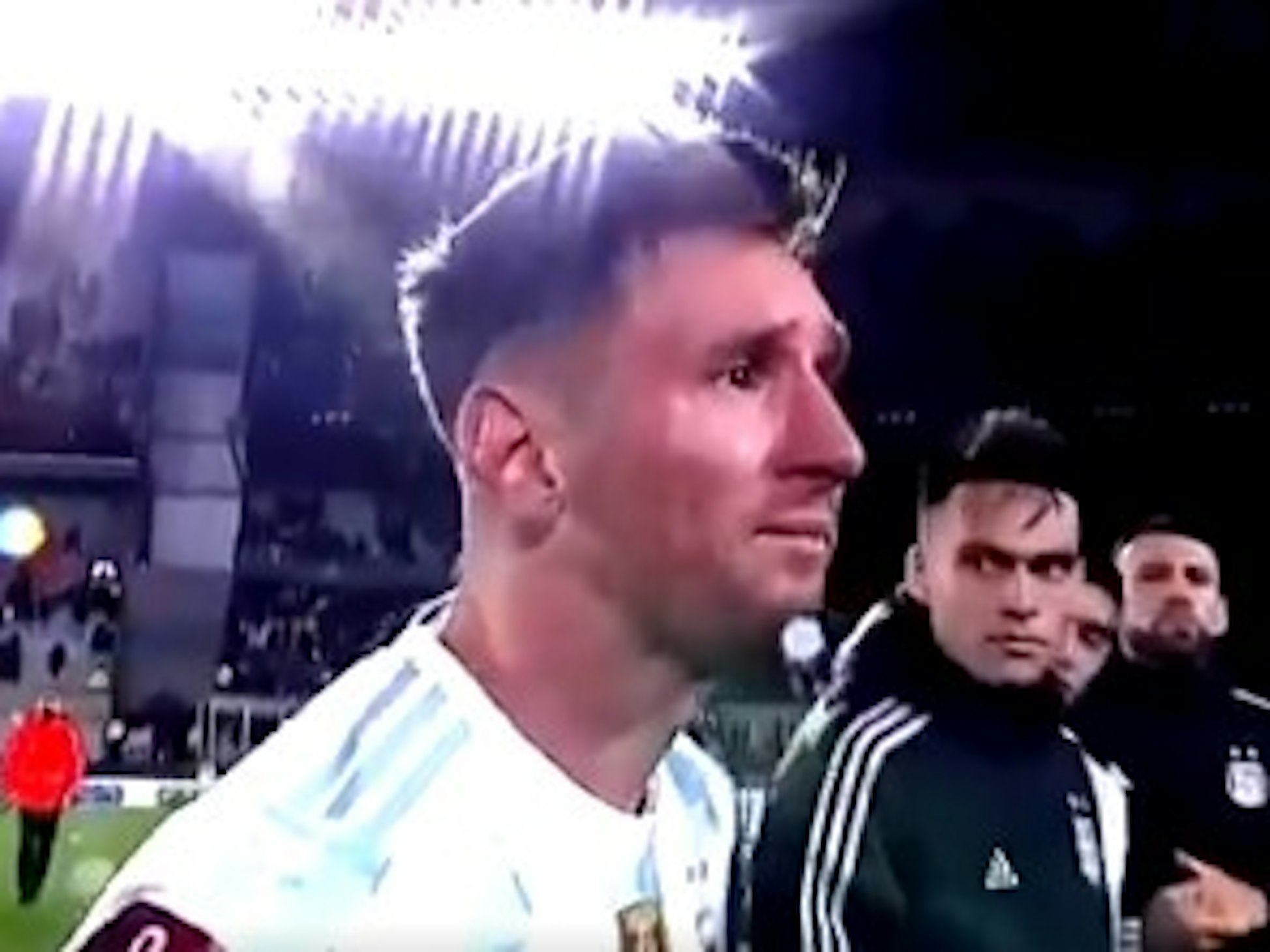 Lionel Messi weint nach seinem Tor-Rekord.