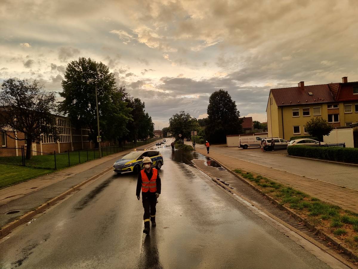 Die Stockumer Straße in Werne stand am 10. September 2021 unter Wasser.