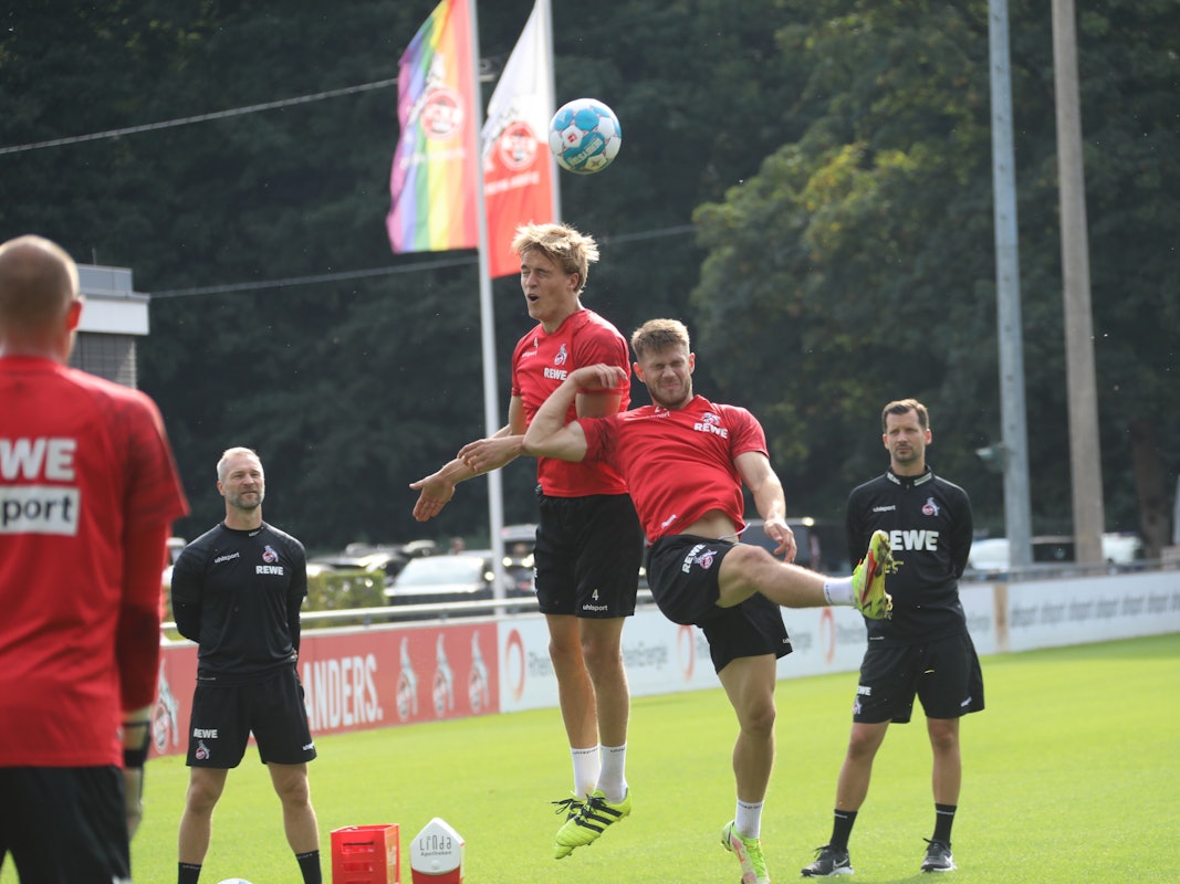 Jan Thielmann und Timo Hübers trainieren beim 1. FC Köln.