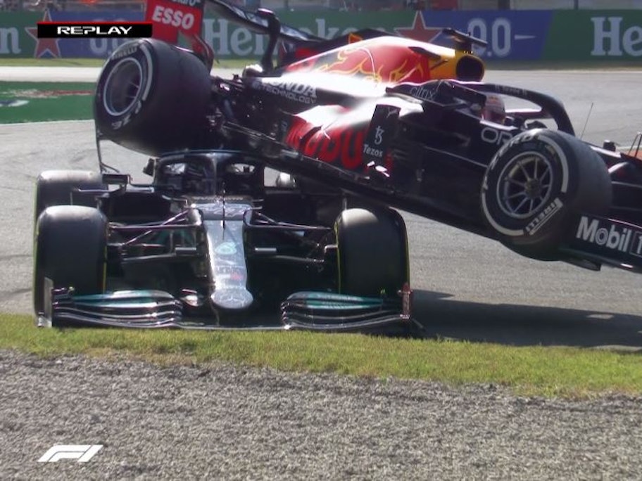 Lewis Hamilton bockt Max Verstappen beim Großen Preis von Italien auf