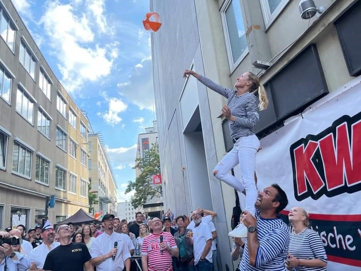 Mitglieder bei der Kamelle-WM am 12. September 2021 in Köln