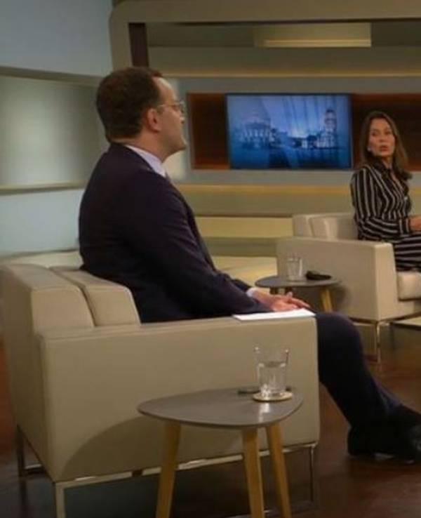 Jens Spahn und Malu Dreyer (rechts), Ministerpräsidentin von Rheinland-Pfalz, lieferten sich einen Schlagabtausch bei Gastgeberin Anne Will.