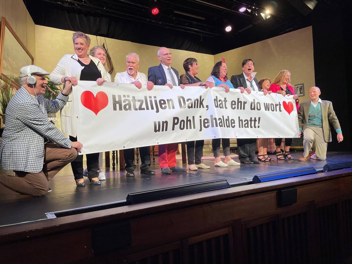 Das Kumde-Ensemble bei der Premiere im Juni in der Volksbühne am Rudolfplatz.