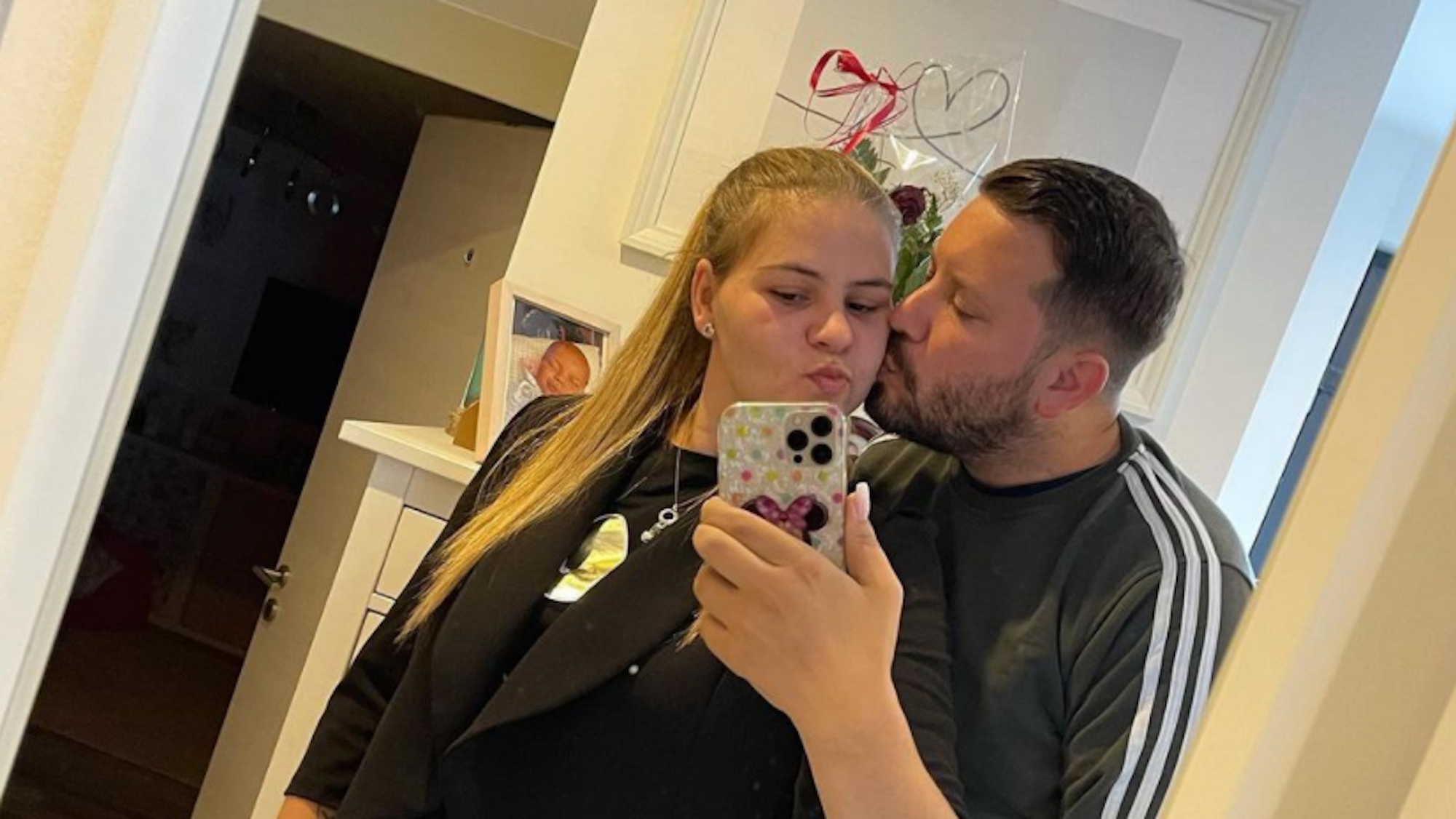 Sylvana Wollny mit Freund Florian Köster gemeinsam auf einem Foto vom 14. September.