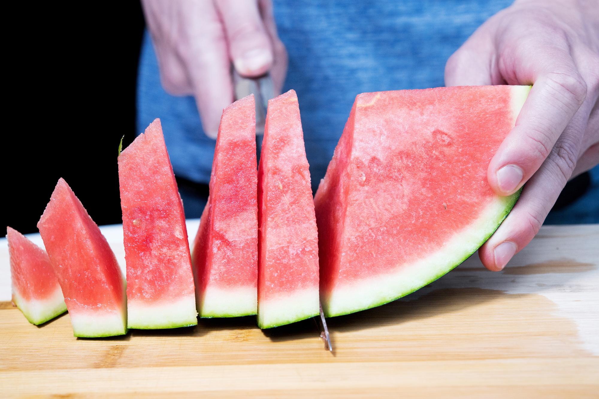 Unser Symbolfoto von Mai 2007 zeigt eine aufgeschnittene Wassermelone.