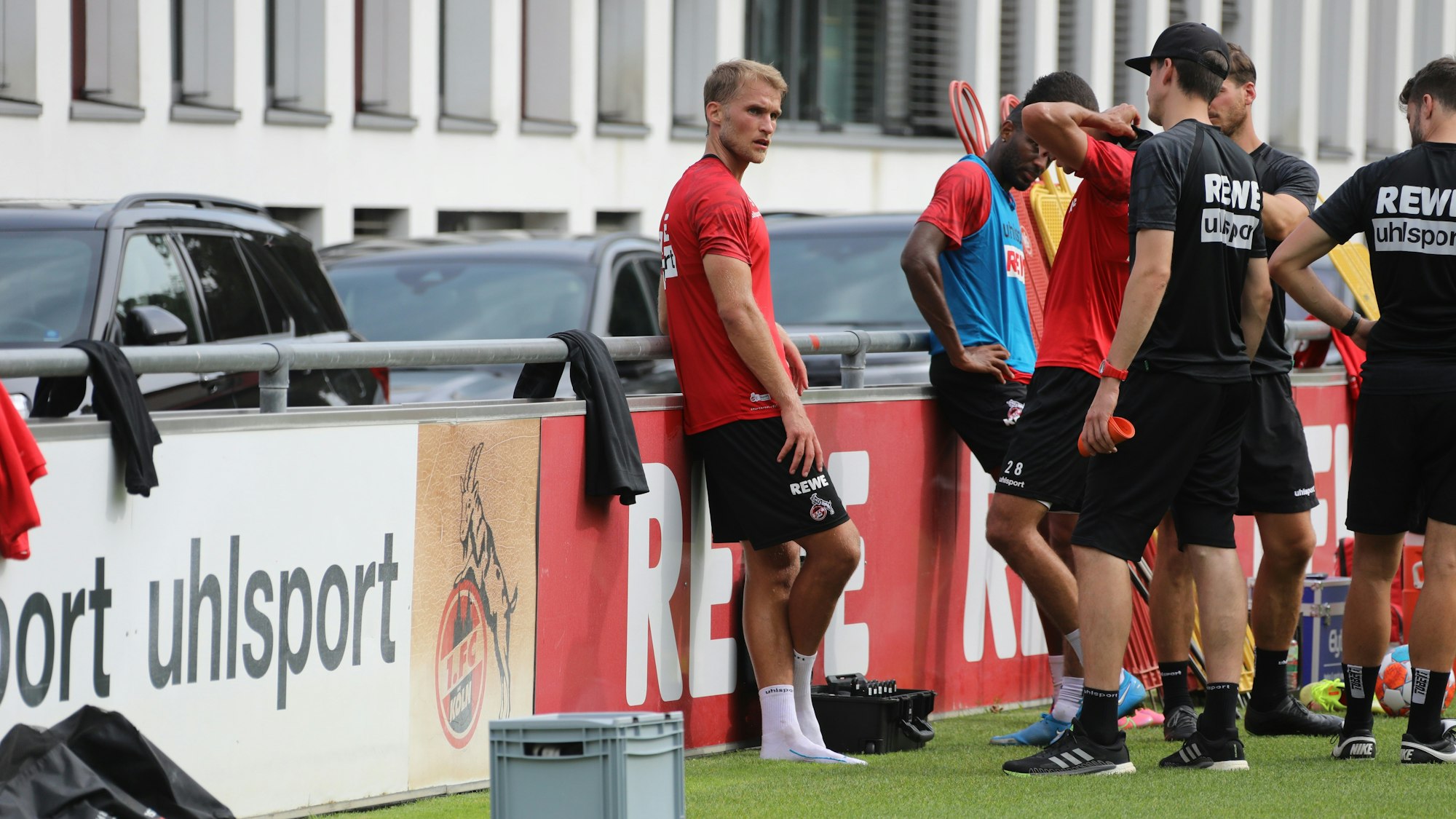 Sebastian Andersson trainiert beim 1. FC Köln.