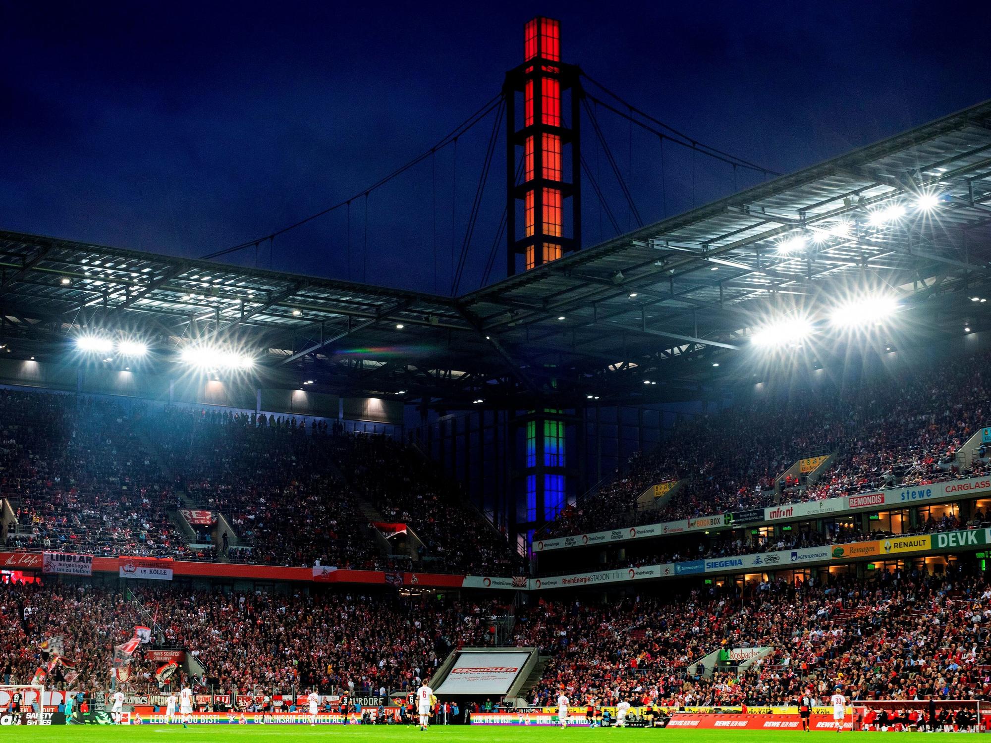 Der 1. FC Köln spielt im Rhein-Energie-Stadion gegen RB Leipzig.