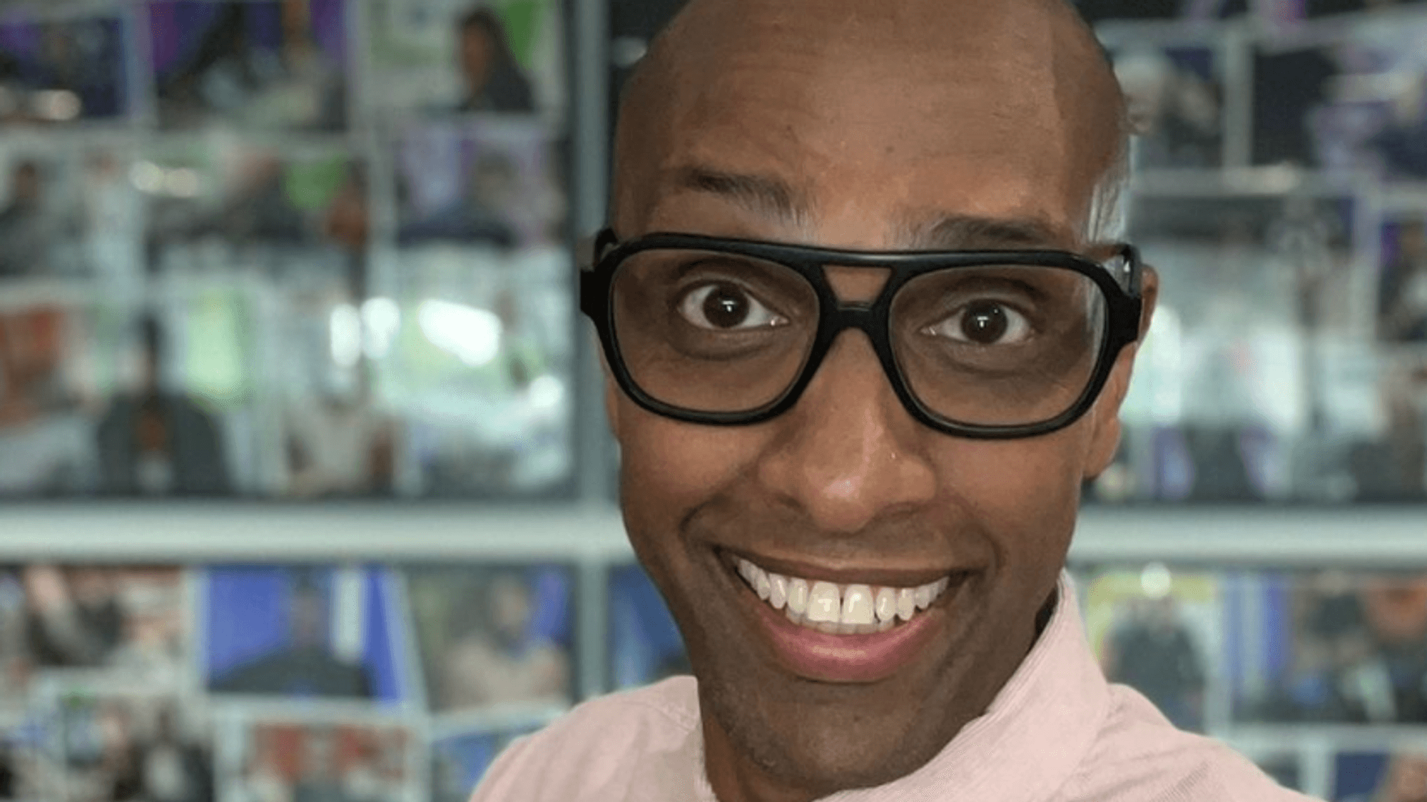 Das Foto zeigt den Vox-Moderator Amiaz Habtu. Er verkündete seinen Abschied von „Prominent“.