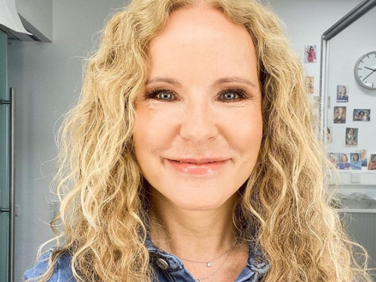 In ihrer Instagram-Story teilte Katja Burkard, hier auf einem Instagram Selfie vom 24. August, mit ihren Followern, dass sie Erntekrätze hat.