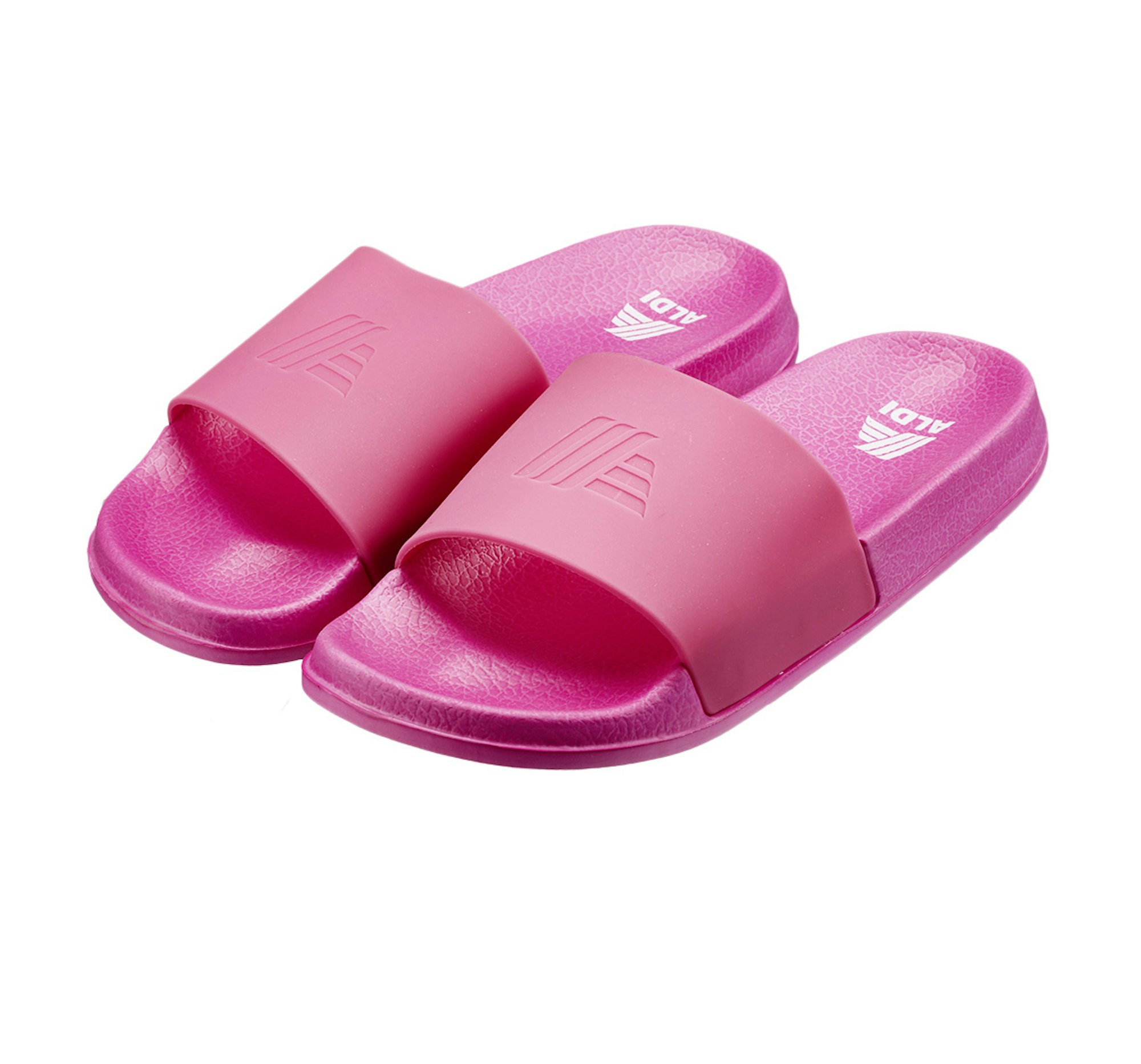 Das Foto zeigt pinke Badelatschen mit Aldi-Schriftzug.