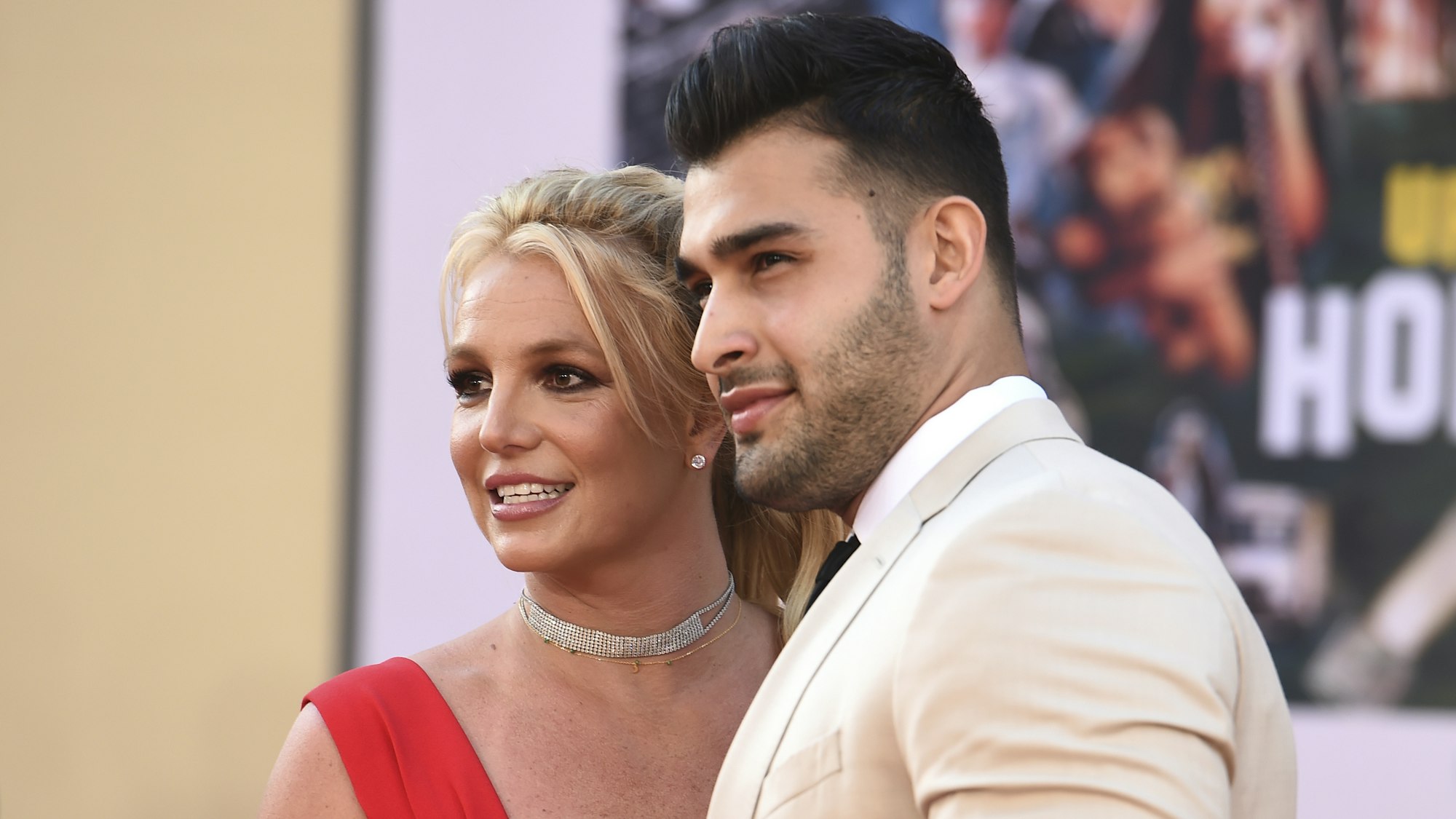 Britney Spears ist mit Sam Asghari, hier 2019 im TCL Chinese Theatre in Los Angeles, verlobt. Um dese Zeit zu genießen, löscht sie ihren Instagram-Account.