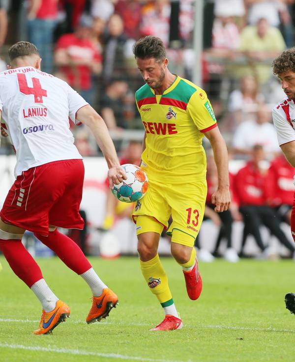 Mark Uth im Testspiel gegen Fortuna Köln