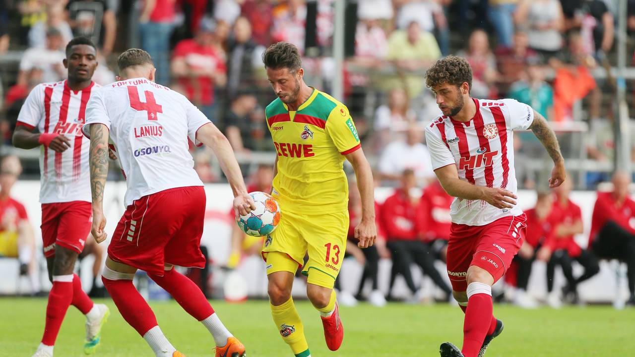 Mark Uth im Testspiel gegen Fortuna Köln
