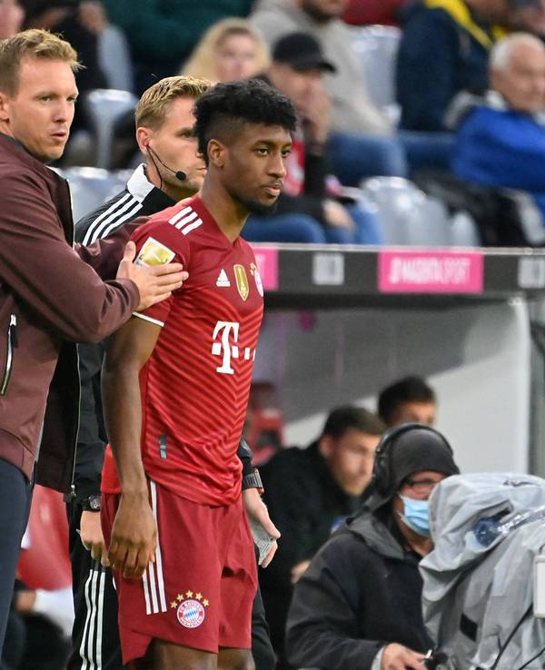 Julian Nagelsmann mit Kingsley Coman, vor dessen Einwechslung