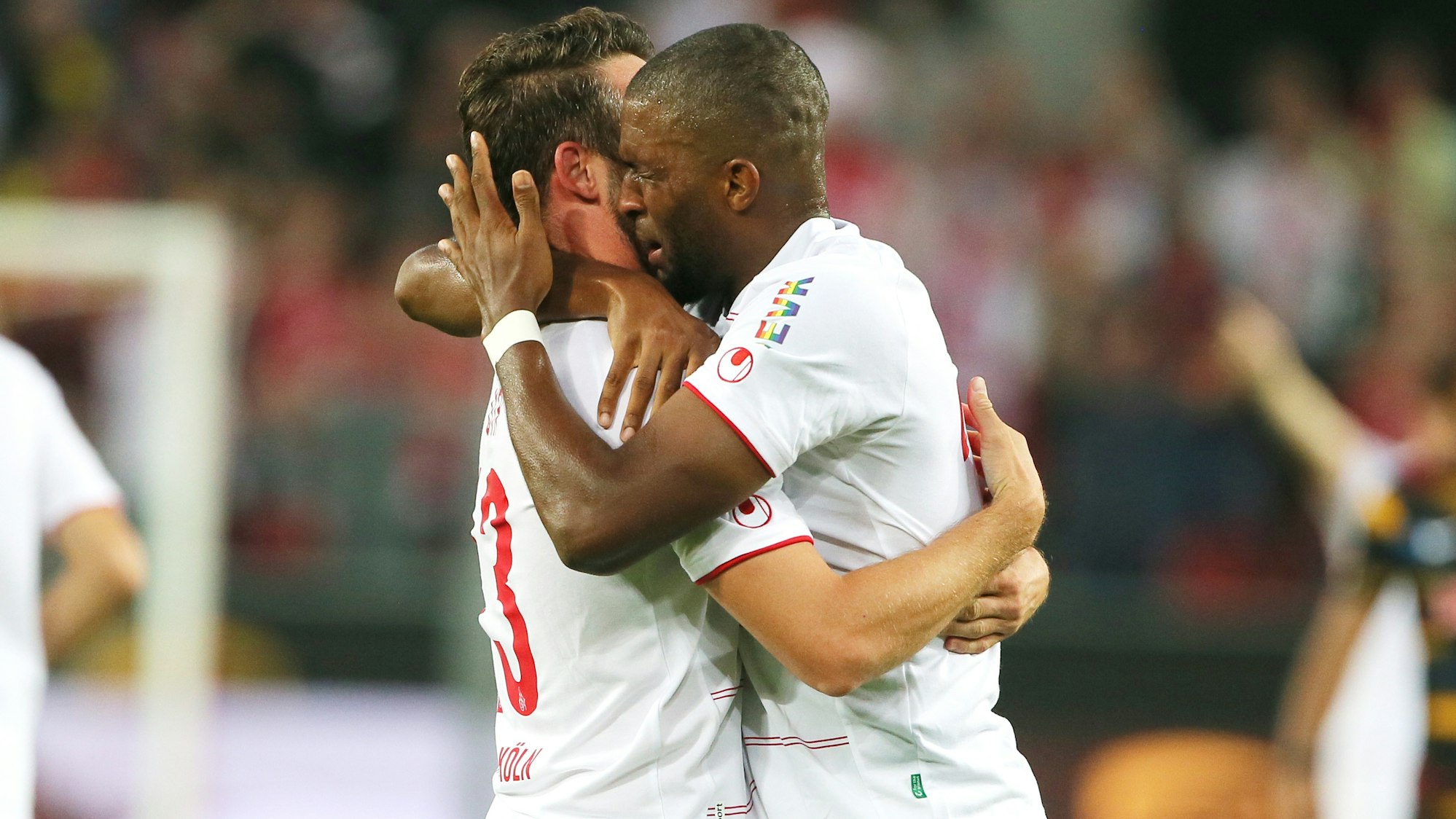Anthony Modeste jubelt für den 1. FC Köln gegen RB Leipzig.