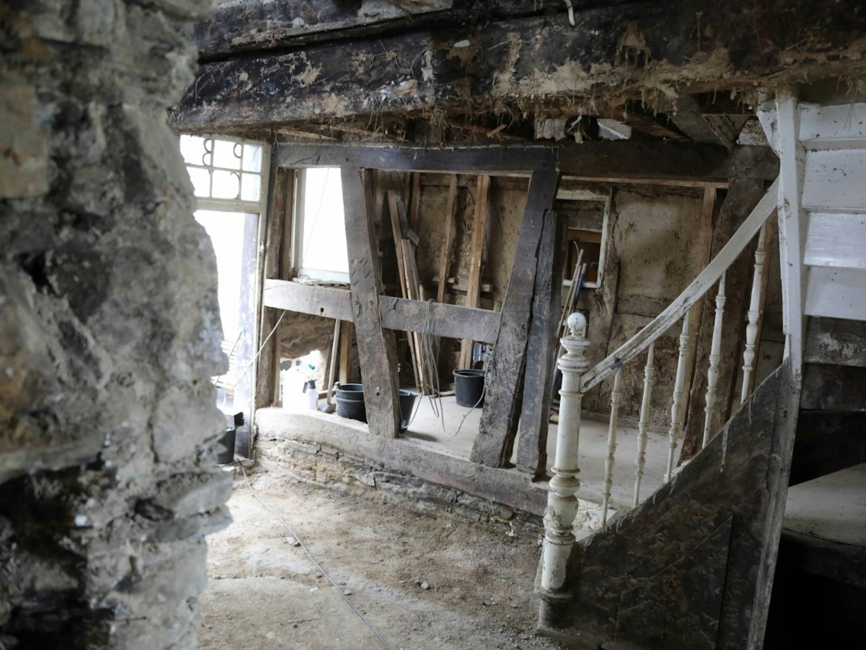 Ruine in Dernau acht Wochen nach der Flut.