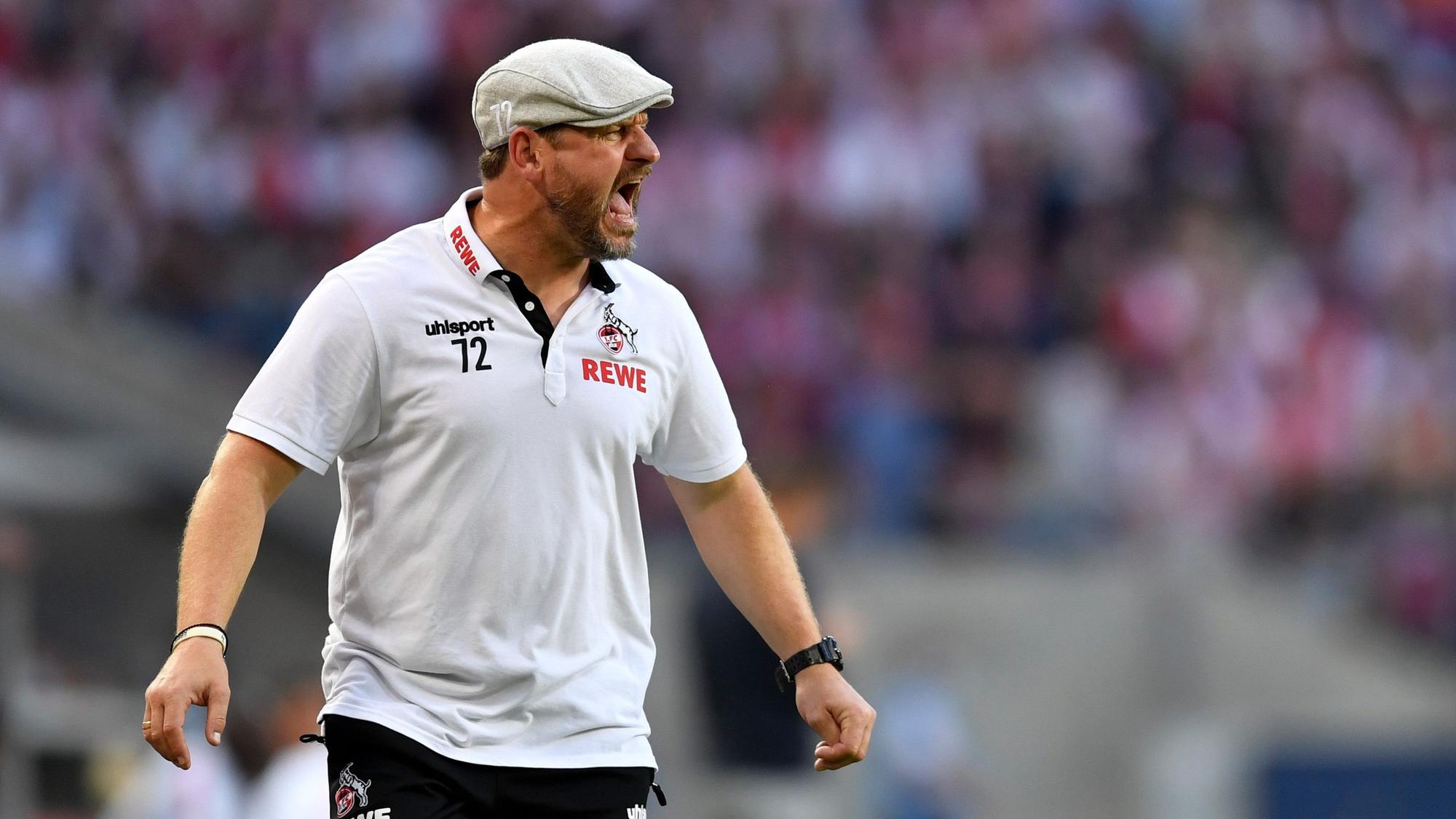 Steffen Baumgart trainiert den 1. FC Köln gegen RB Leipzig.