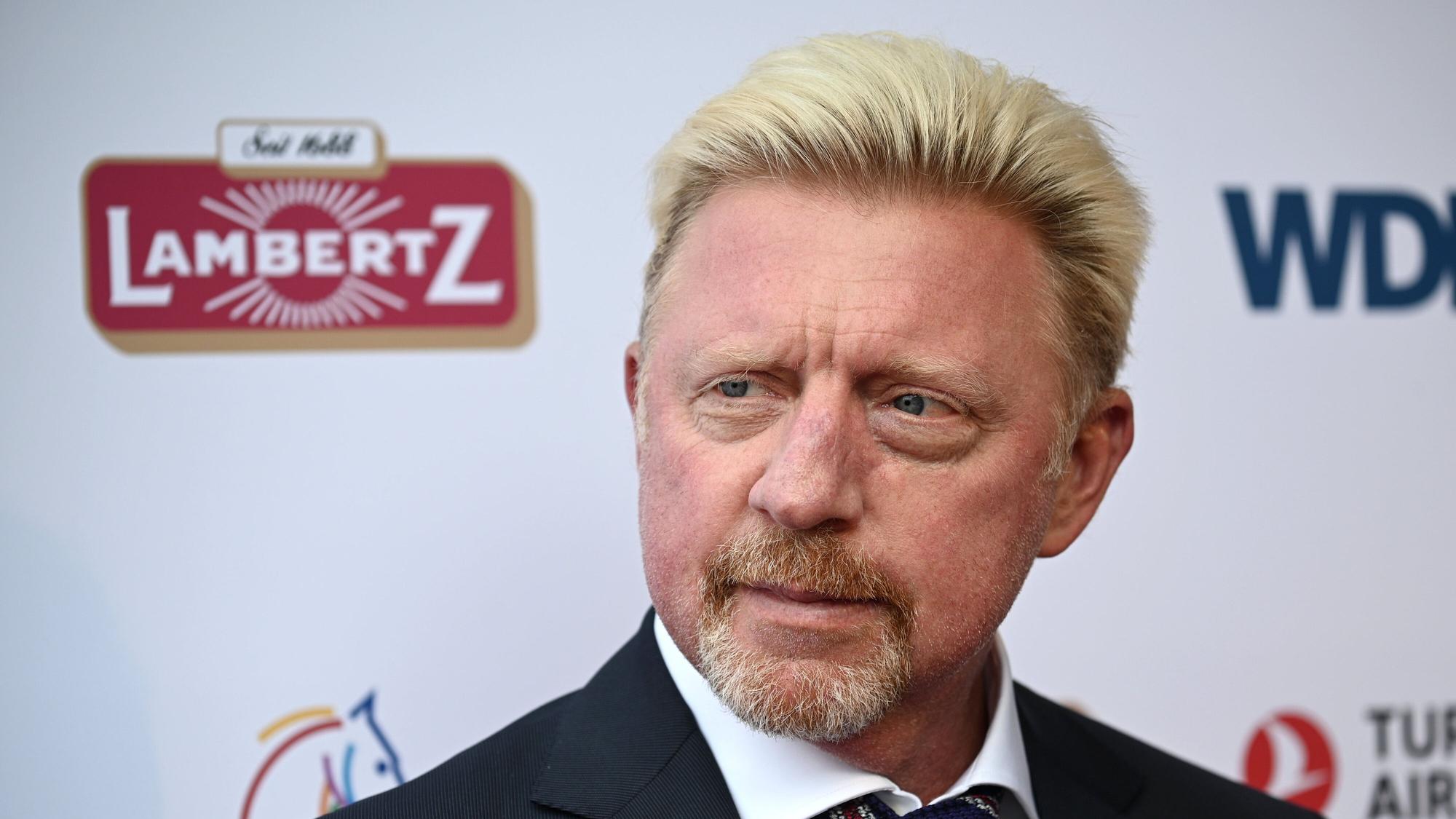 Tennislegende Boris Becker (hier im Juli 2019) zeigte sich beim Almauftrieb vor der Käfer Schänke mit seiner neuen Freundin Lilian de Carvalho.