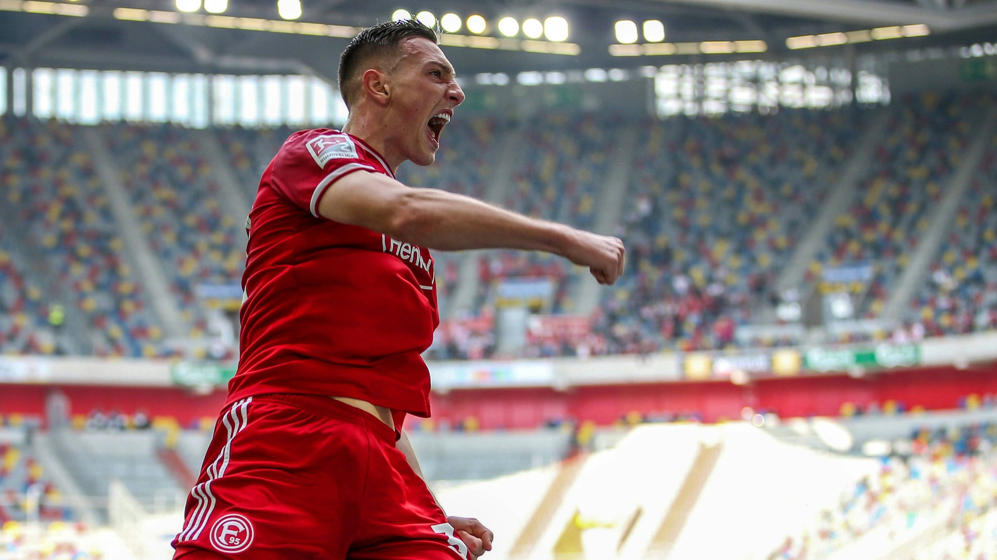 Robert Bozenik bejubelt seinen ersten Treffer für Fortuna Düsseldorf