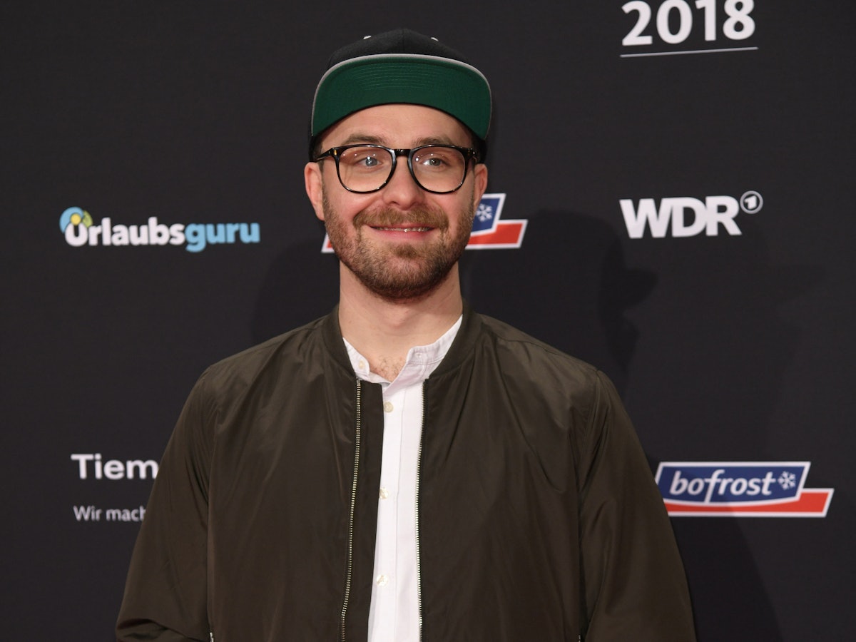Mark Forster kommt zur Verleihung des Musikpreises 1Live Krone.