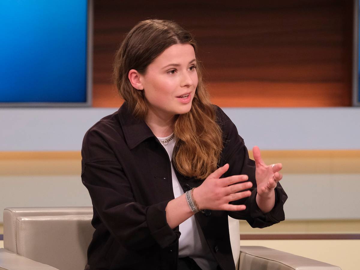 Klimaaktivistin Luisa Neubauer, hier am 9. Mai in der Sendung Anne Will, setzte sich bei Markus Lanz für radikalere Klimamaßnahmen ein.