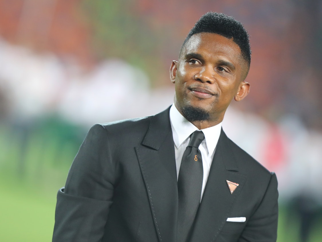 Samuel Eto'o lächelt in eine Kamera