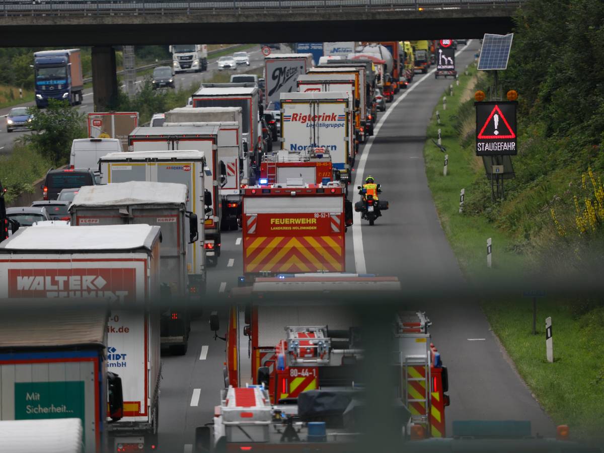 Stau auf der A1