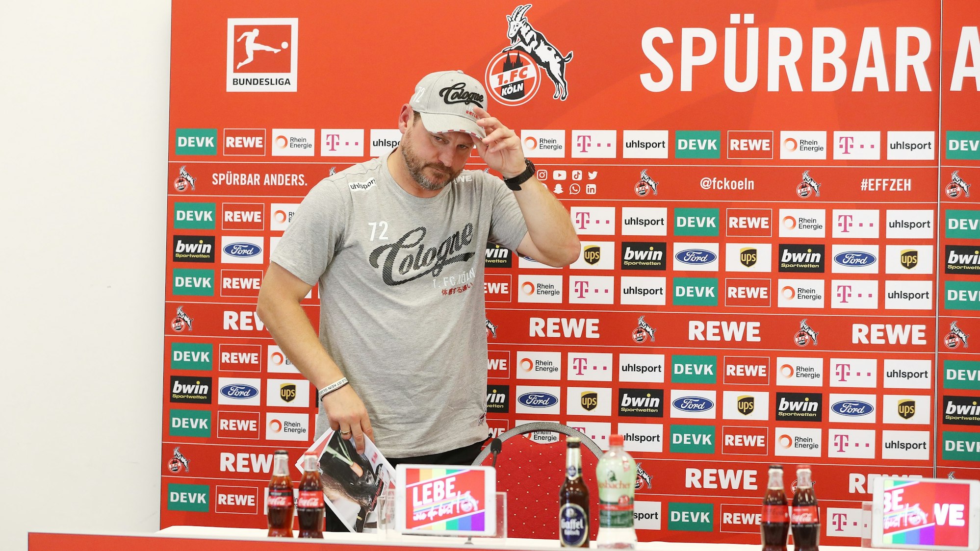 Steffen Baumgart kommt zu einer Pressekonferenz des 1. FC Köln am Geißbockheim.