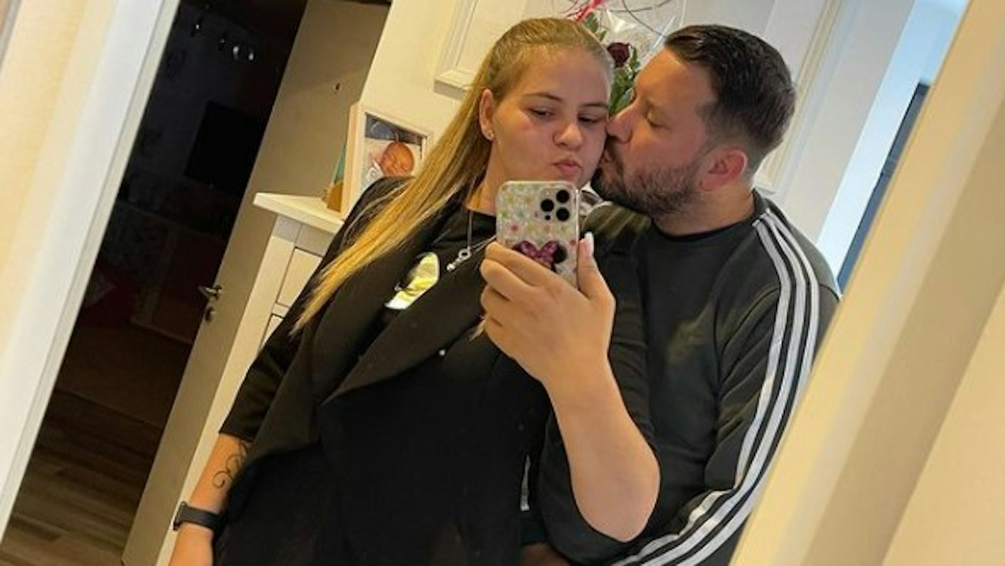 Jetzt verrät Sylvana Wollny, hier in einem Instagram Foto vom 10. September mit ihrem Schatz Florian, ob sie weiteren Nachwuchs plant.