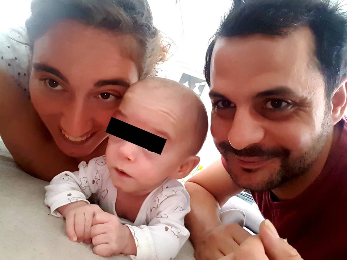 Ehepaar Schäfer mit Baby Raphael aus Dernau.