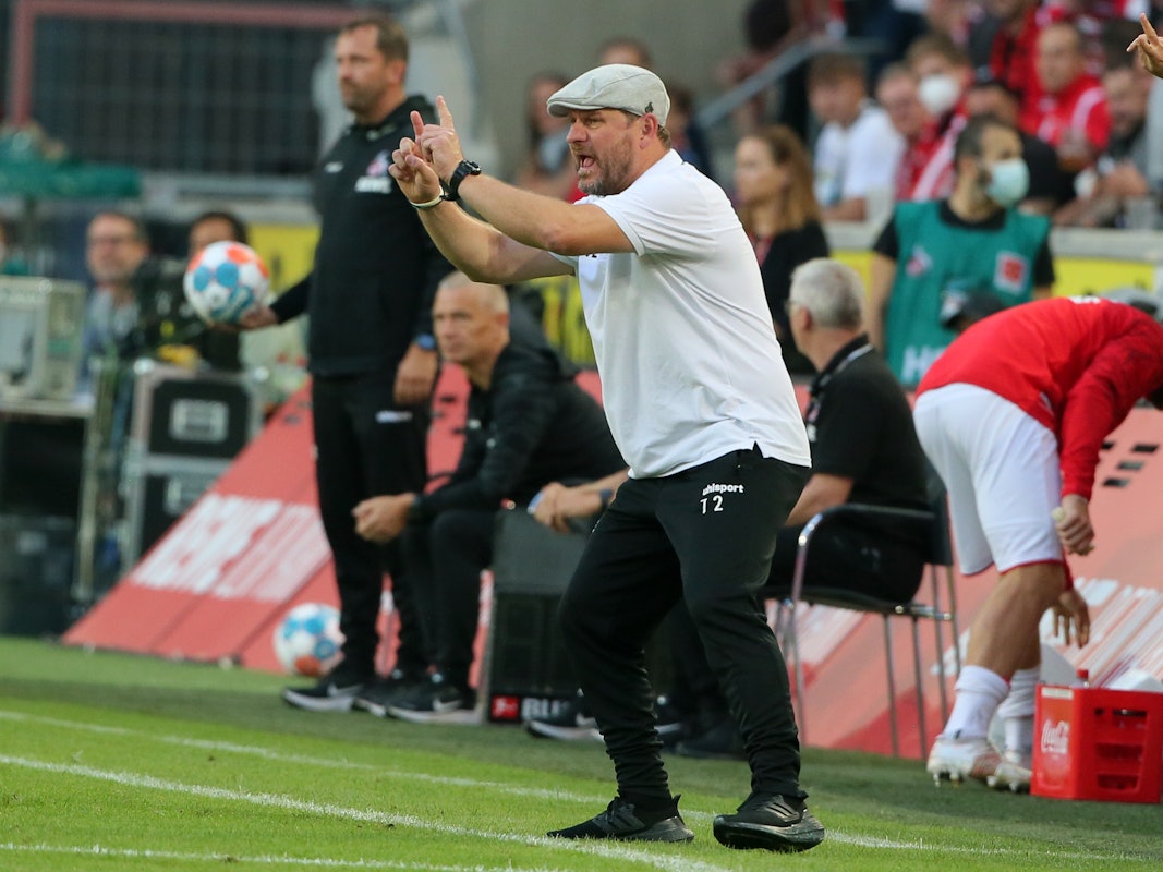 Steffen Baumgart trainiert den 1. FC Köln gegen RB Leipzig.