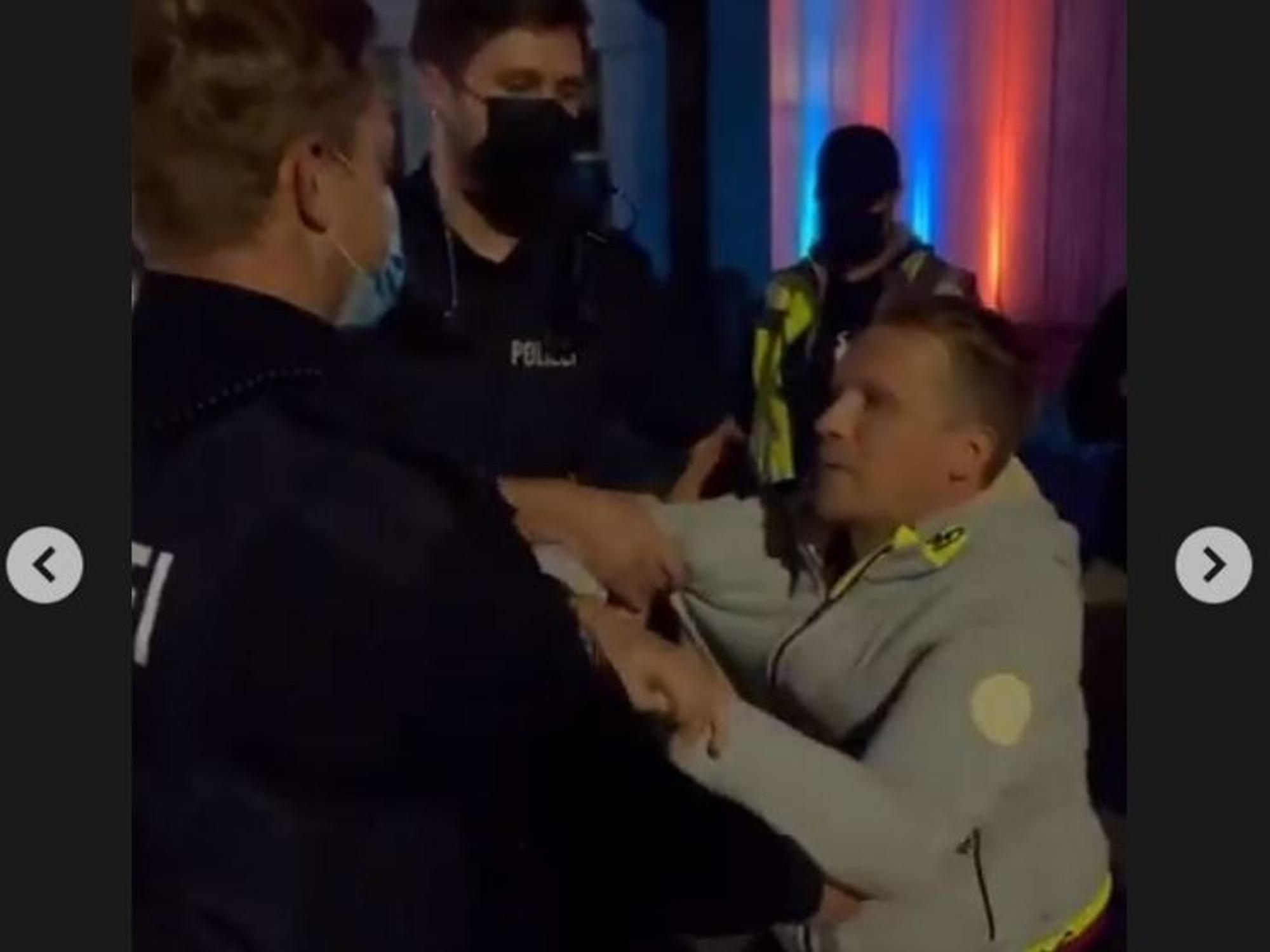 Beim „Strandkorb Open Air“ in Hartenholm (Schleswig-Holstein) wurde Comedian Oliver Pocher (43) von der Polizei abgeführt. Er hatte kurzzeitig gegen die Corona-Regeln verstoßen. Screenshot stammt aus seiner Instagram-Story.