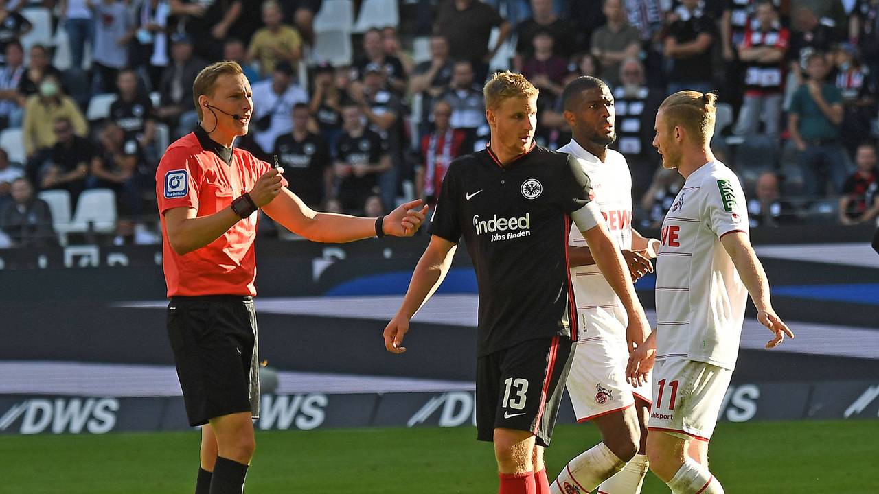 Der 1. FC Köln spielt bei Eintracht Frankfurt.