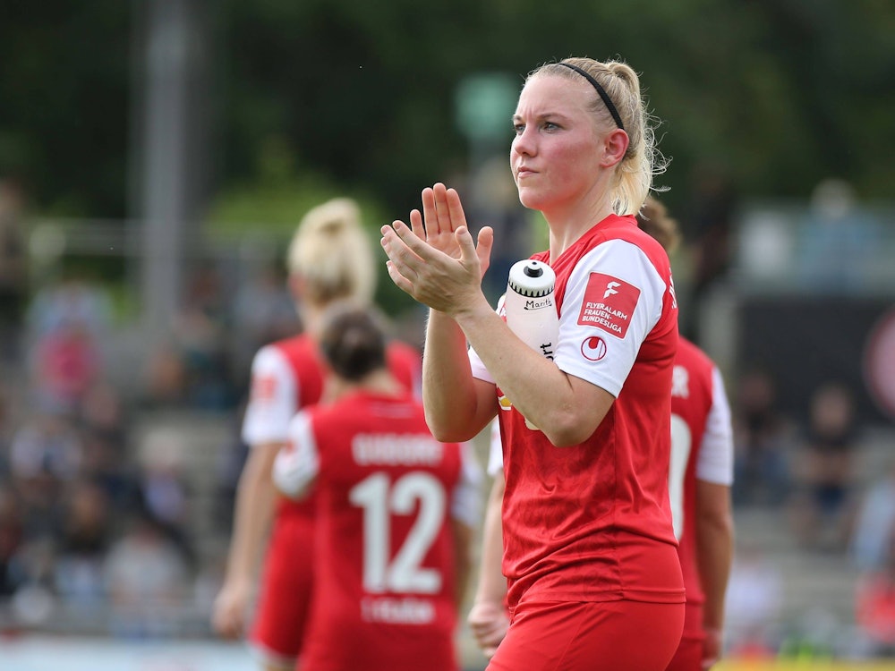 Marith Müller-Prießen spielt für den 1. FC Köln gegen Eintracht Frankfurt.