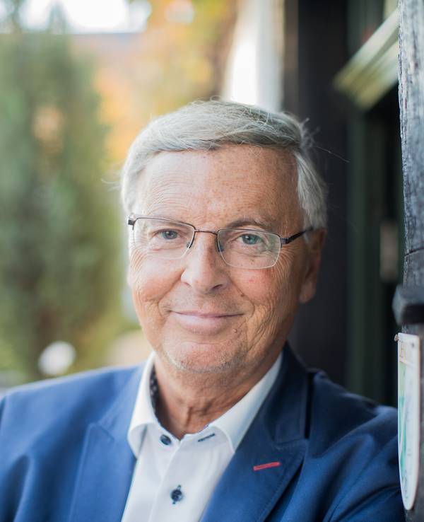 CDU-Politiker Wolfgang Bosbach hat in einem Gespräch mit dem Nachrichtensender „Welt“ erklärt, dass nicht Armin Laschet als Kanzler nach der Bundestagswahl 2021 die Neujahrsansprache halten wird.