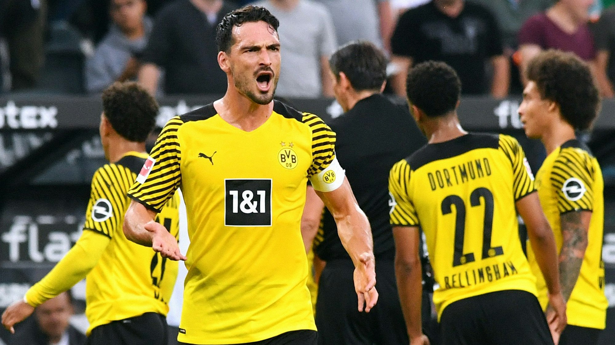 Mats Hummels spielt für Borussia Dortmund gegen Borussia Mönchengladbach.